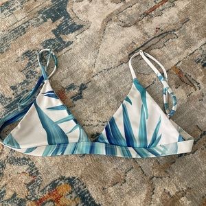 Vaya Island bikini top size xs